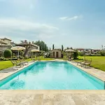 Private Borgo With Pool 5 Km From