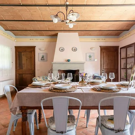 Private Borgo With Pool 5 Km From Tatil Evi