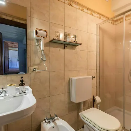 Private Borgo With Pool 5 Km From