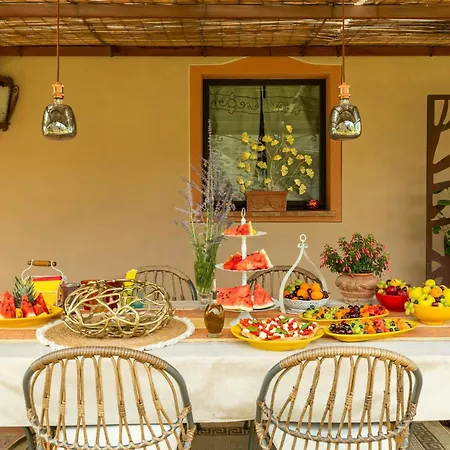 Hébergement de vacances Private Borgo With Pool 5 Km From *